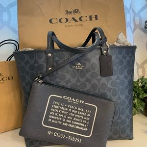 NWT Large Coach Reversible Tote Bag